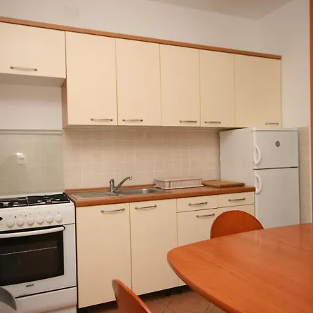 With A Parking Space Novigrad - 7017