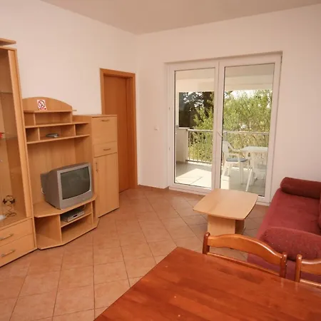 With A Parking Space Novigrad - 7017 Daire